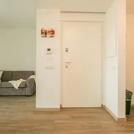 The Rent - Modern Close To Dergano
